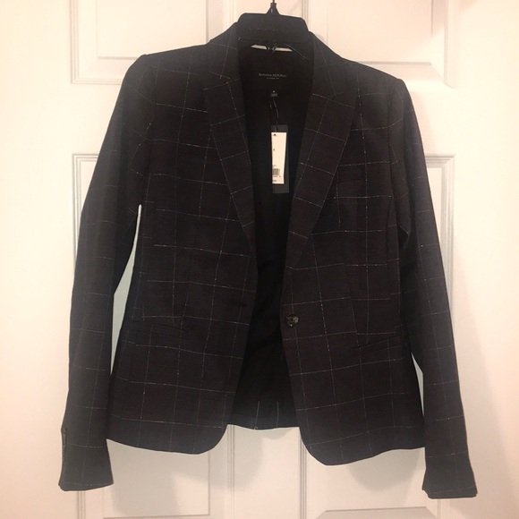 Blazer - Picture 4 of 8